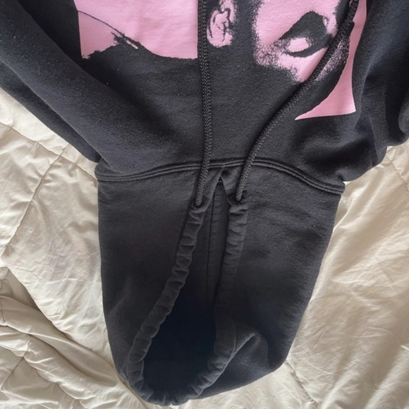 ariana grande merch - Picture 4 of 5